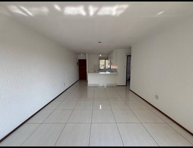 2 BEDROOM APARTMENT FOR SALE IN FAIRLAND